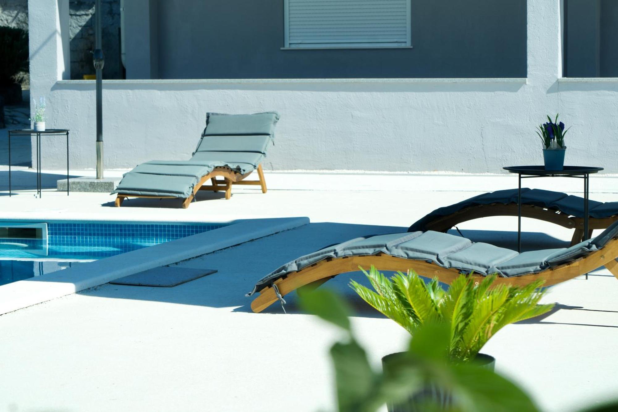 Apartment Lana Bristivica Dış mekan fotoğraf