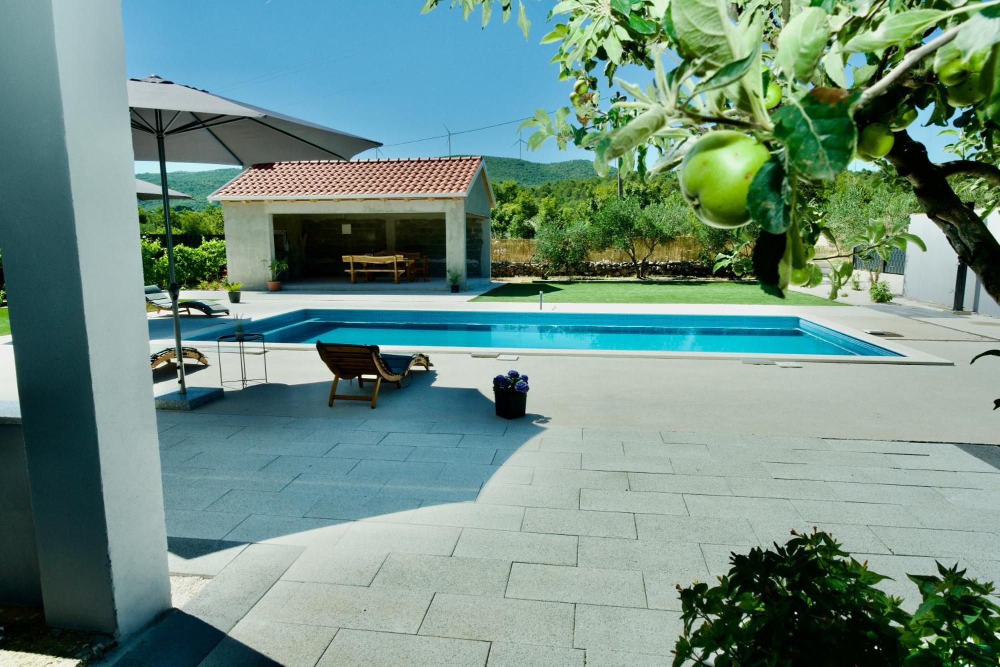 Apartment Lana Bristivica Dış mekan fotoğraf